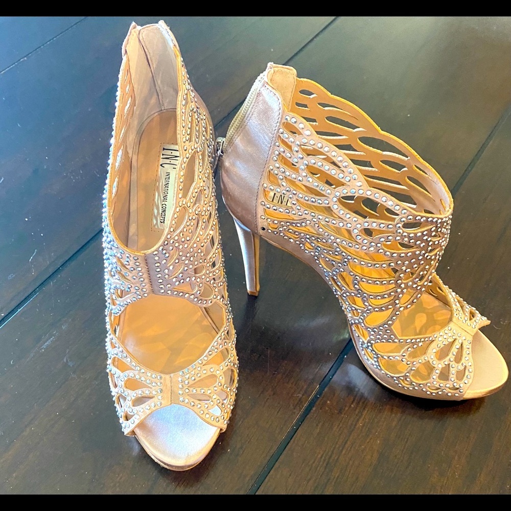INC elegant shoes